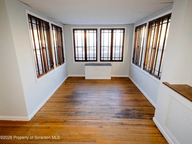 $1,250 | 418 East Market Street, Scranton, PA 18509