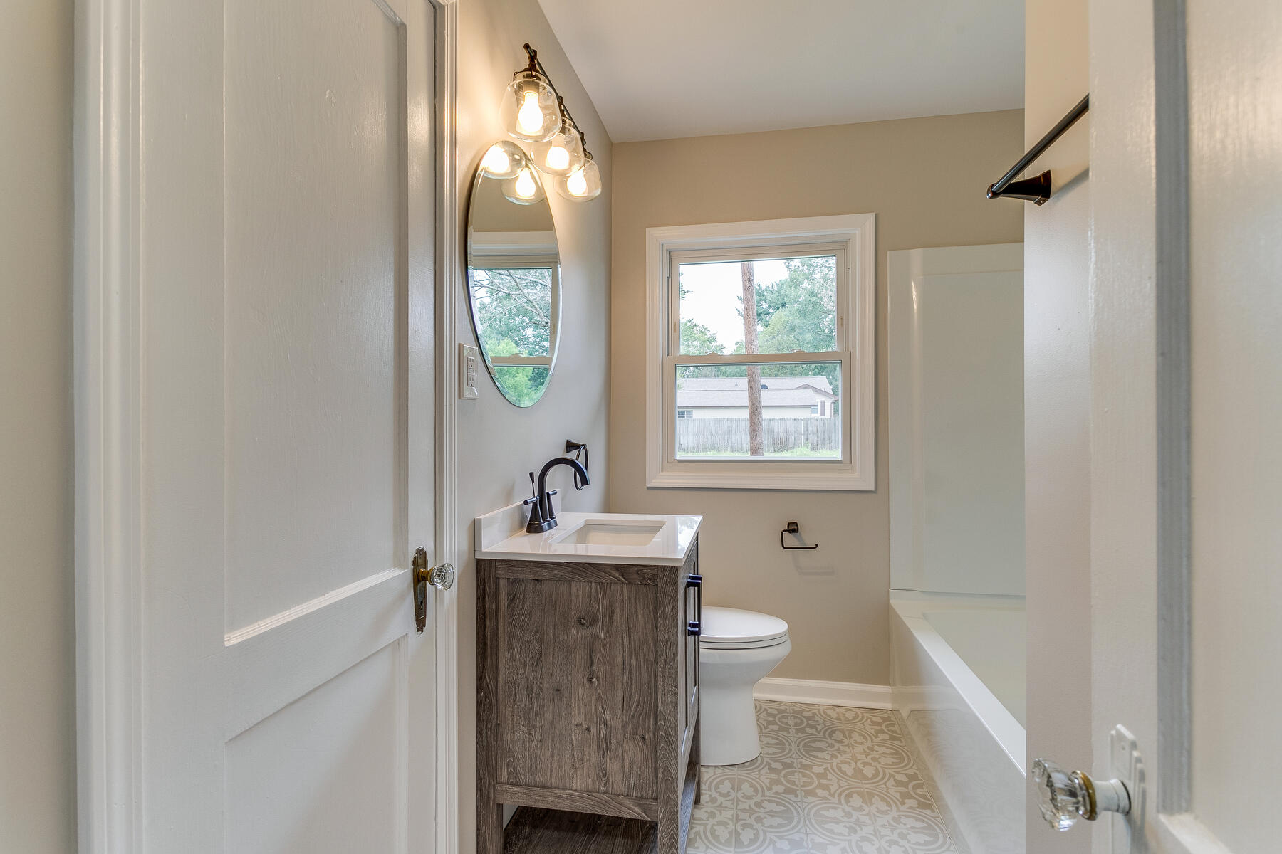809 Oakdale Road Kingsport, TN 37664 - Photo 22 of 37 44