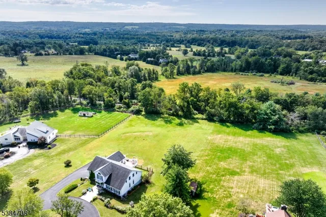 $899,900 | 103 Oak Crest Road, Neshanic Station, NJ 08853