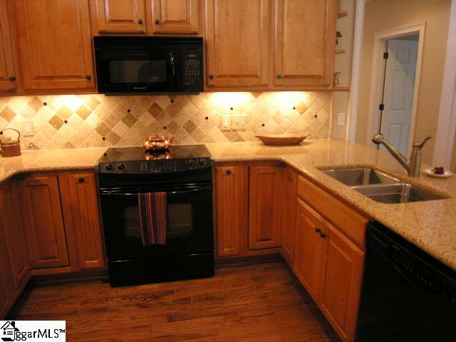 205 Bell Road Greenville, SC 29607 - Photo 10 of 25 Gallery Image 10