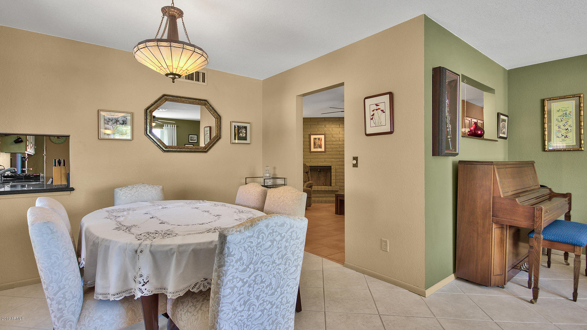 2118 East Redfield Road Phoenix, AZ 85022 - Photo 8 of 32 Dining