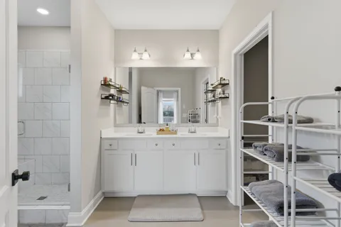 $569,900 | 606 Oakvale Lane, Mount Juliet, TN 37122