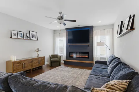 $569,900 | 606 Oakvale Lane, Mount Juliet, TN 37122