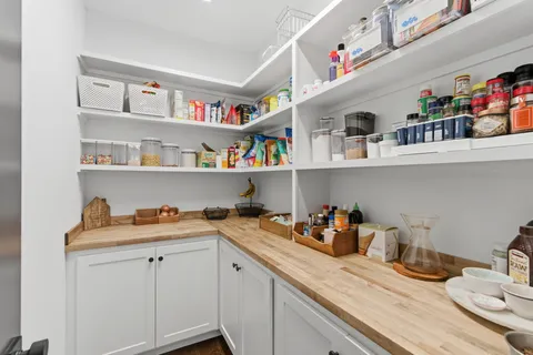 $569,900 | 606 Oakvale Lane, Mount Juliet, TN 37122