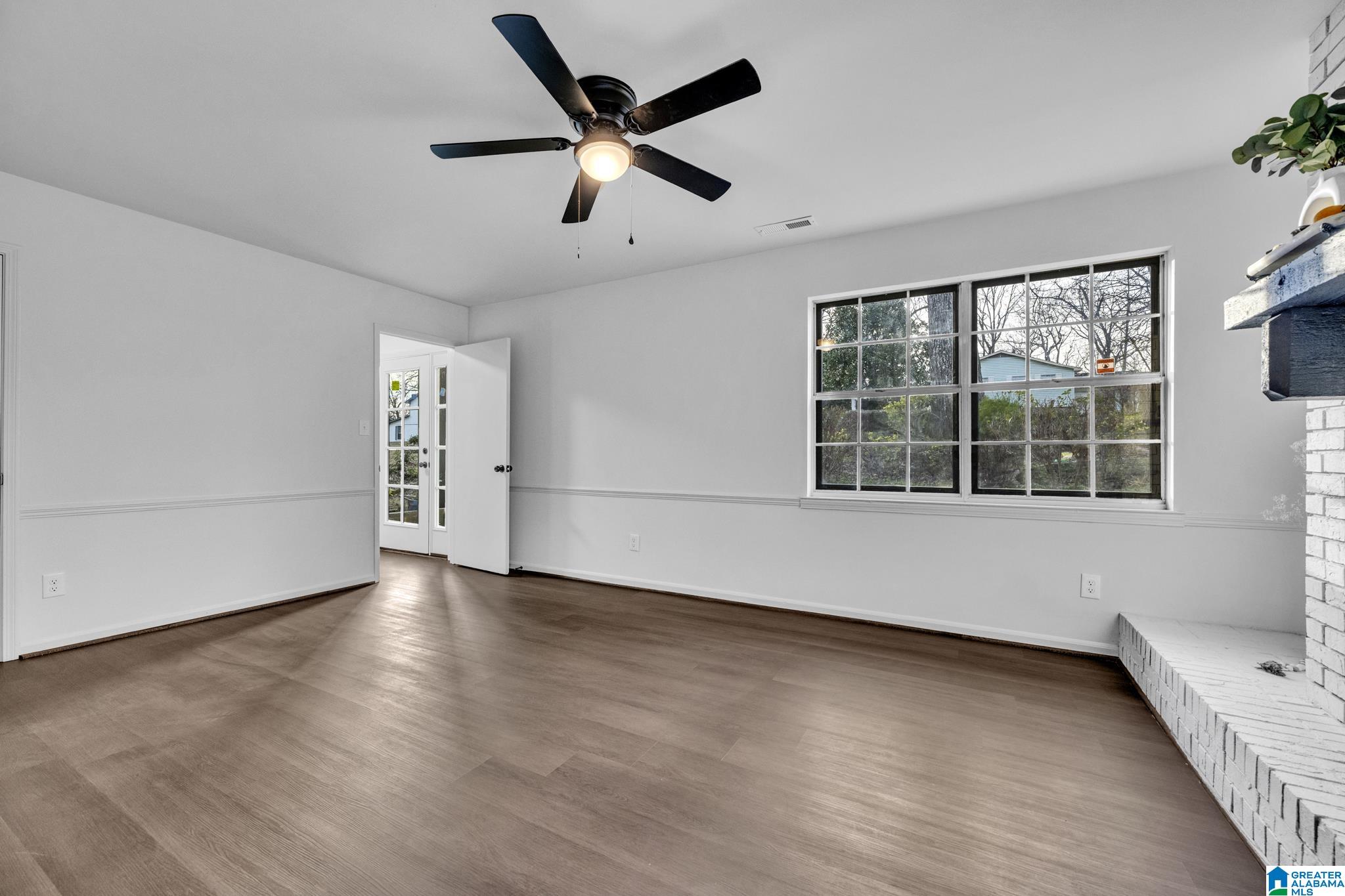300 Mardis Lane Alabaster, AL 35007 - Photo 15 of 38