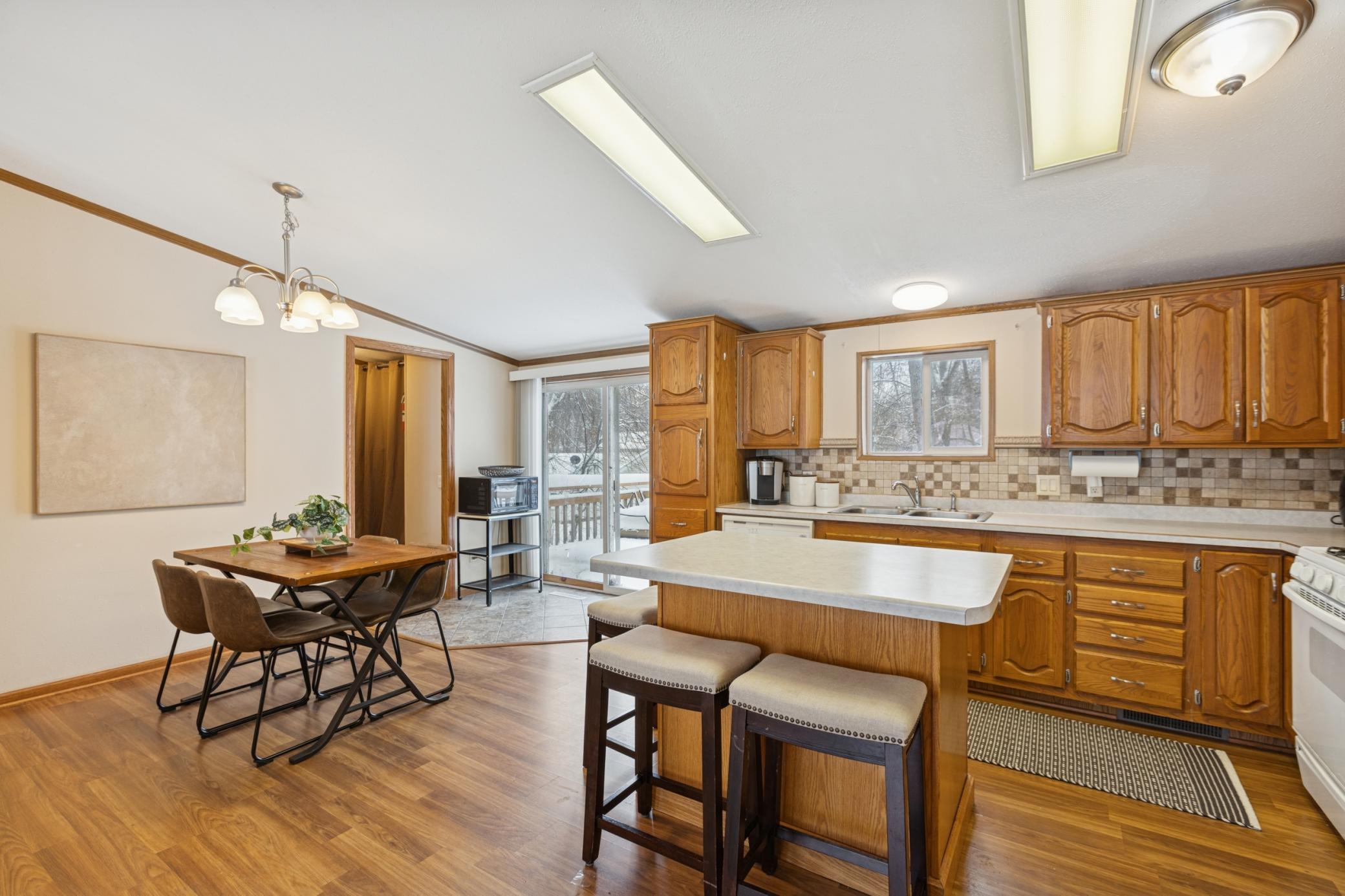 2207 Robin Lane Buffalo, MN 55313 - Photo 7 of 23