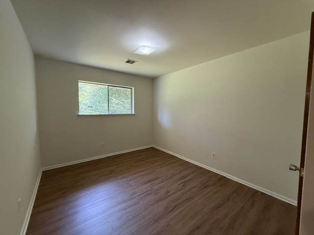 13205 Northumb Road Houston, TX 77047 - Photo 10 of 13 Gallery Image 10