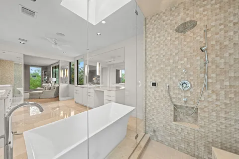 $1,299,000 | 2114 Potomac Drive, Unit A, Houston, TX 77057