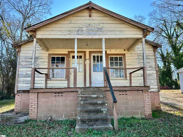 $59,500 | 800 Beachwood Avenue, Anderson, SC 29621