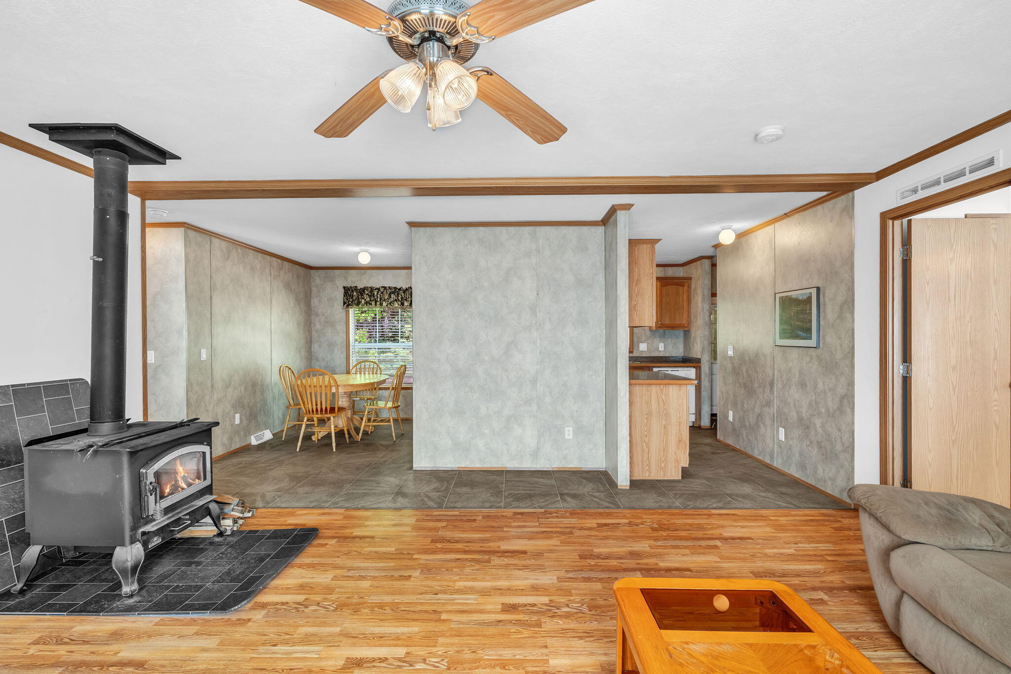 2392 Hudson Road Hudson, ME 04449 - Photo 14 of 77