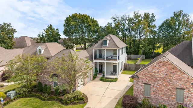 $445,000 | 7088 Rue Lierre Street, Zachary, LA 70791