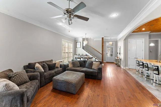 $445,000 | 7088 Rue Lierre Street, Zachary, LA 70791