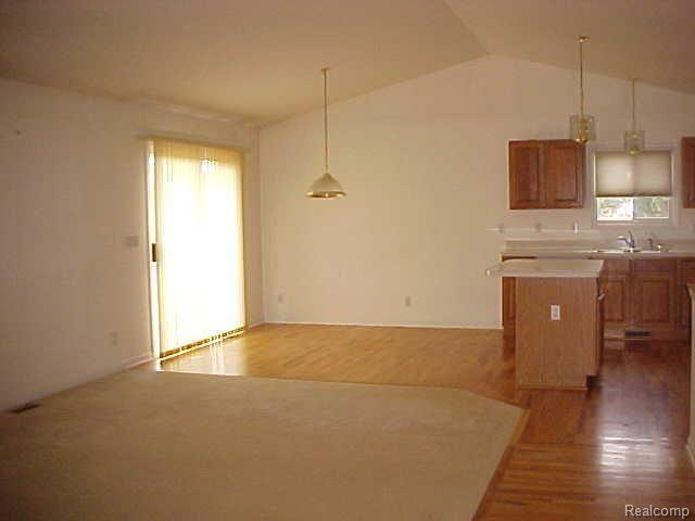 5011 North Fowlerville Road Fowlerville, MI 48836 - Photo 4 of 13 Kitchen-dining area