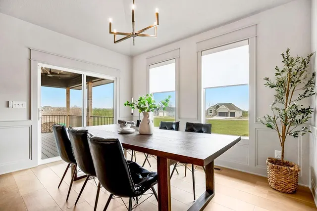 $915,570 | 16767 South Fellows Street, Greenwood, MO 64034