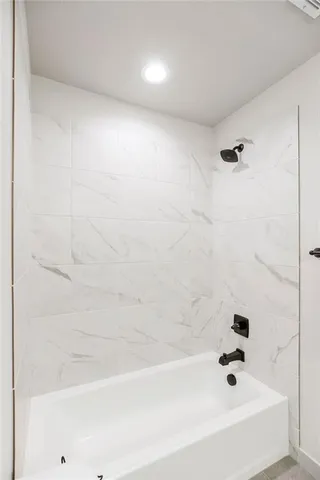 $915,570 | 16767 South Fellows Street, Greenwood, MO 64034