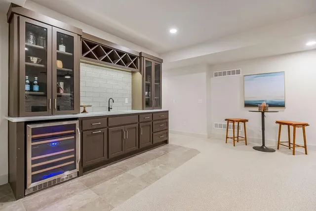 $915,570 | 16767 South Fellows Street, Greenwood, MO 64034