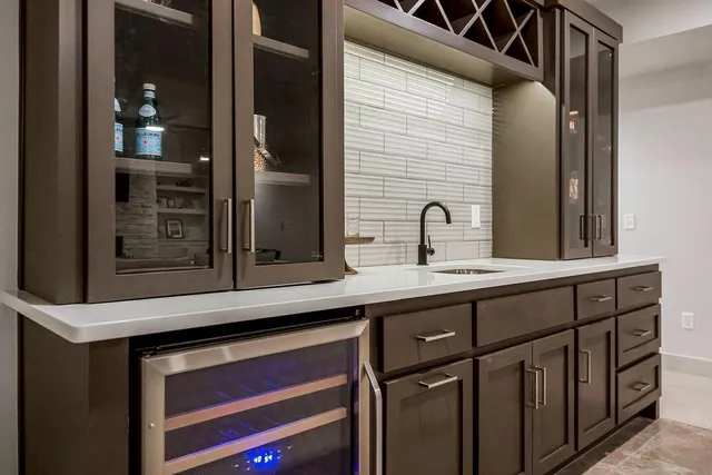 $915,570 | 16767 South Fellows Street, Greenwood, MO 64034