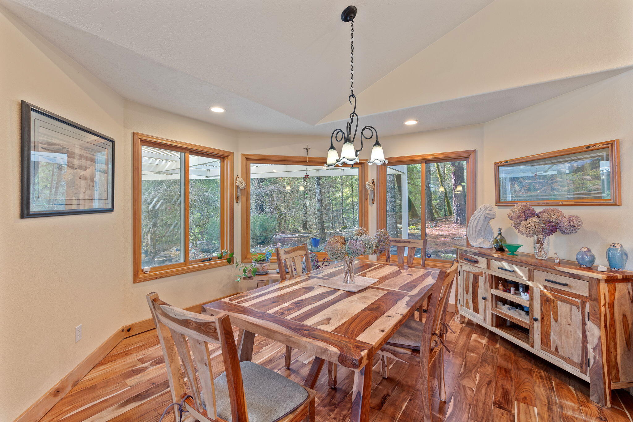 521 Seclusion Loop Grants Pass, OR 97526 - Photo 22 of 93 34-web-or-mls-521-seclusion-loop