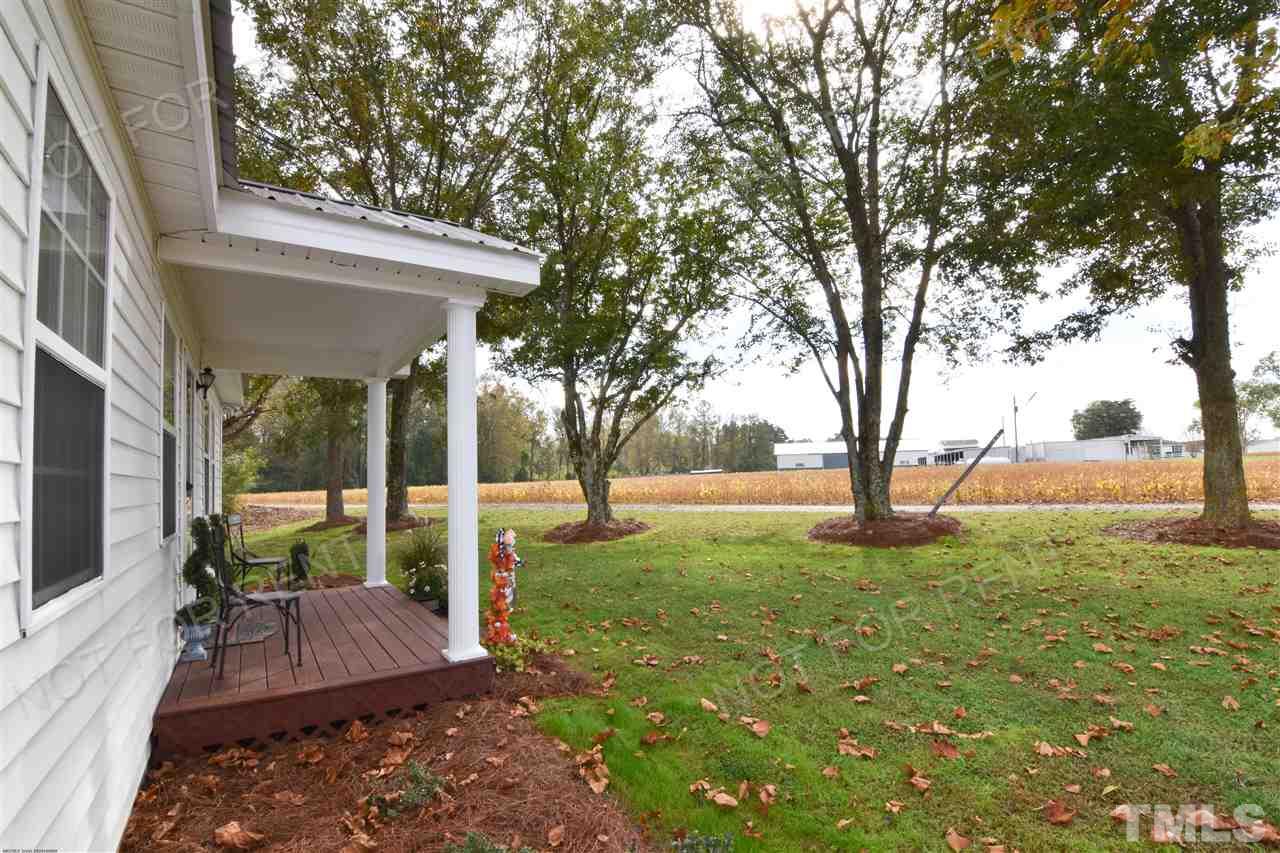 300 Starline Road Selma, NC 27576 - Photo 5 of 28 Gallery Image 5