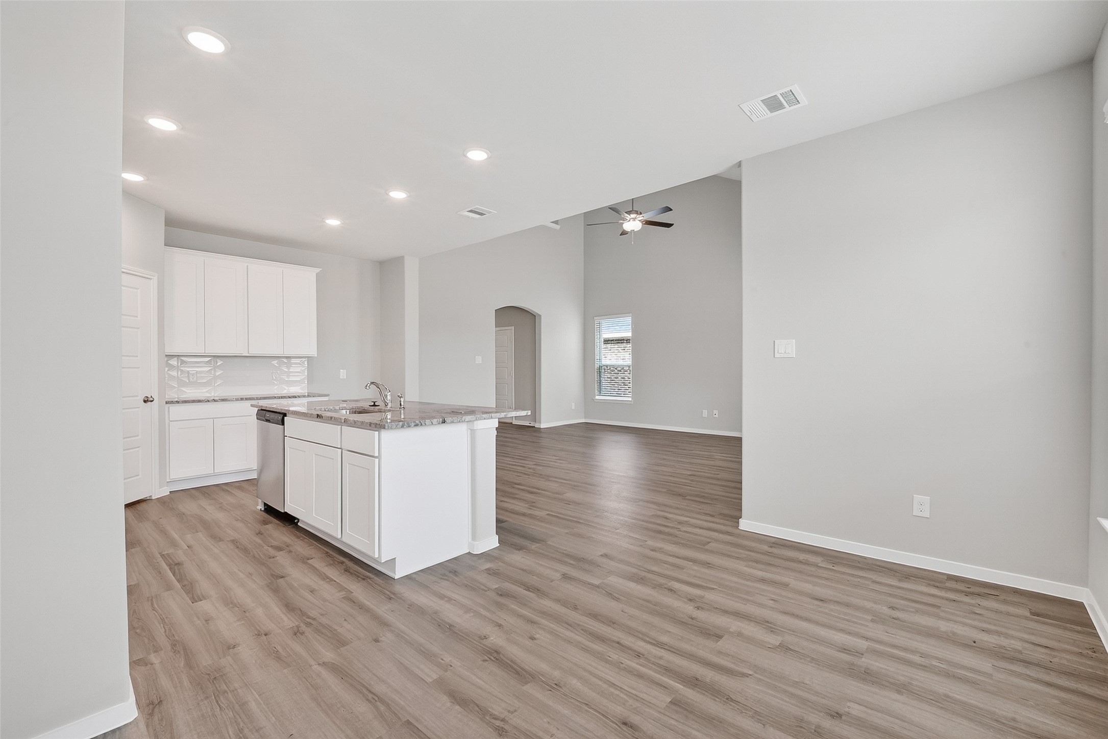2107 Spring Hollow Drive Baytown, TX 77521 - Photo 12 of 39