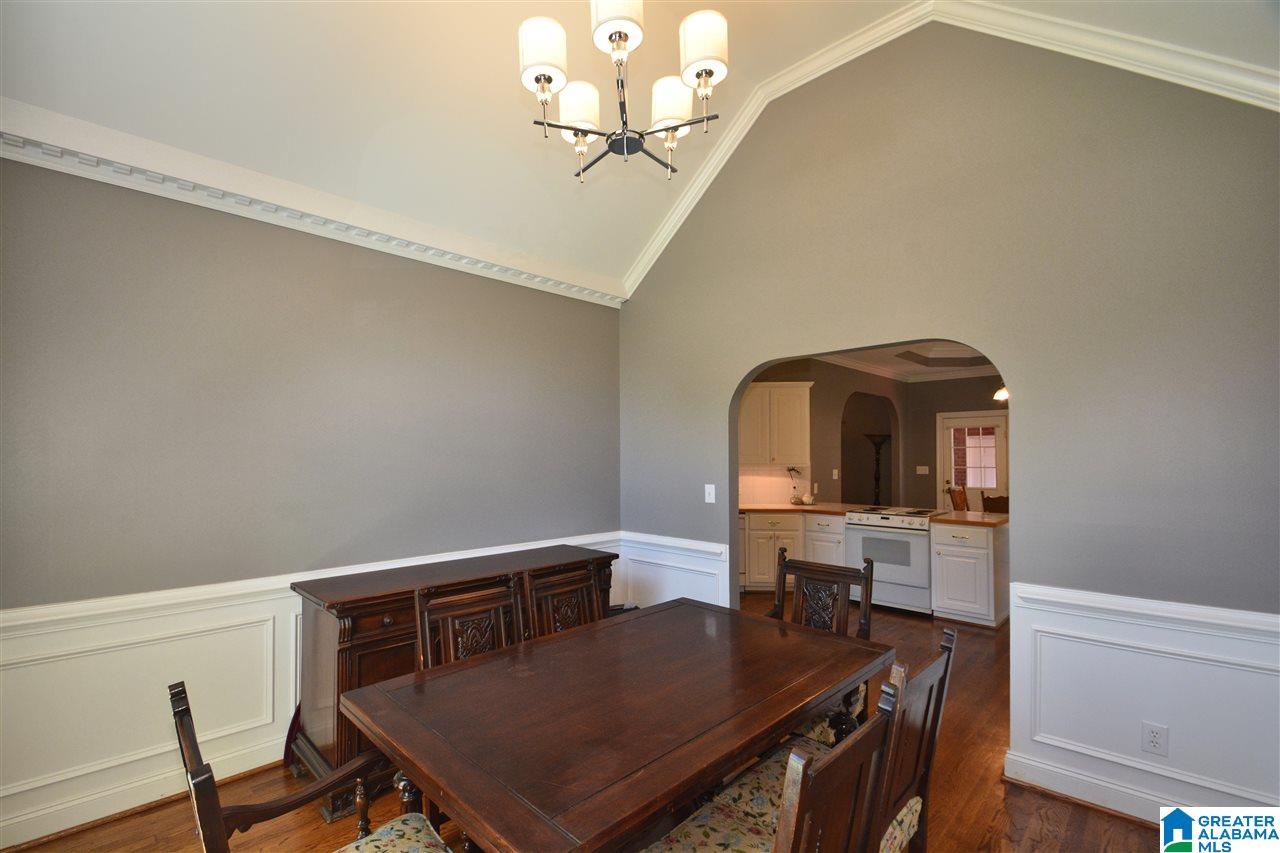 613 Meadow Ridge Drive Birmingham, AL 35242 - Photo 11 of 40