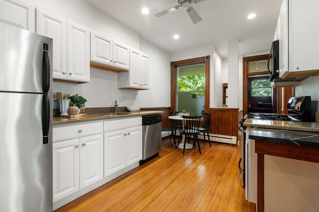 20 Mellen Street, Unit 2 Boston, MA 02124 - Photo 8 of 20