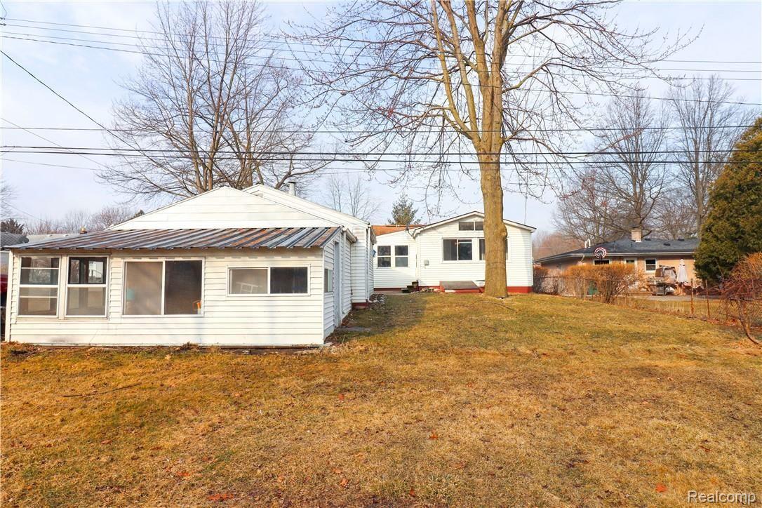 19213 Gudith Road Trenton, MI 48183 - Photo 29 of 34 FrontView.JPG
