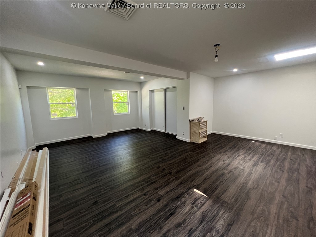 2073 Sliding Hill Creek Road Letart, WV 25253 - Photo 7 of 36 Gallery Image 7
