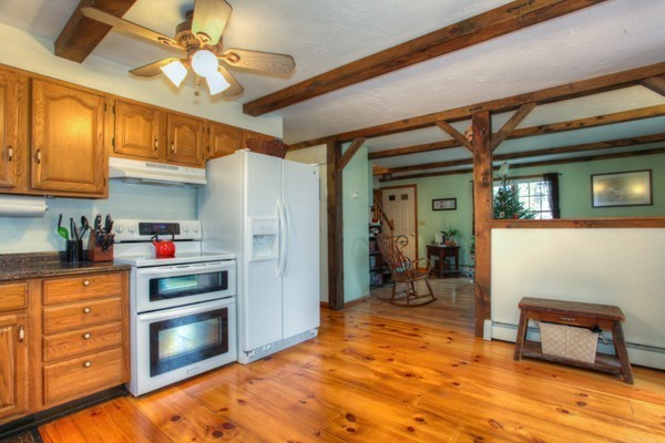 129 Sutton Road Webster, MA 01570 - Photo 14 of 29 Gallery Image 14