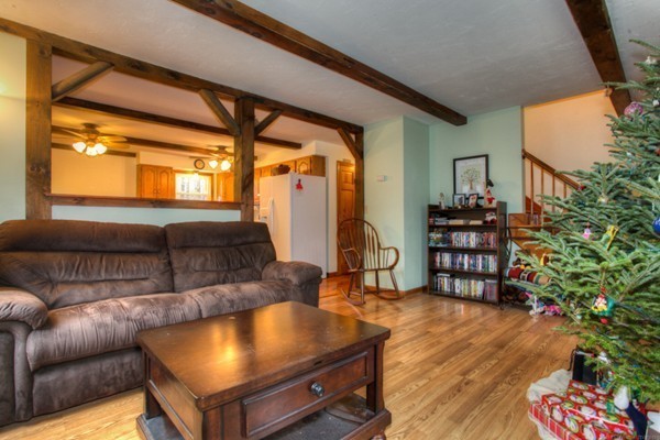 129 Sutton Road Webster, MA 01570 - Photo 7 of 29 Gallery Image 7