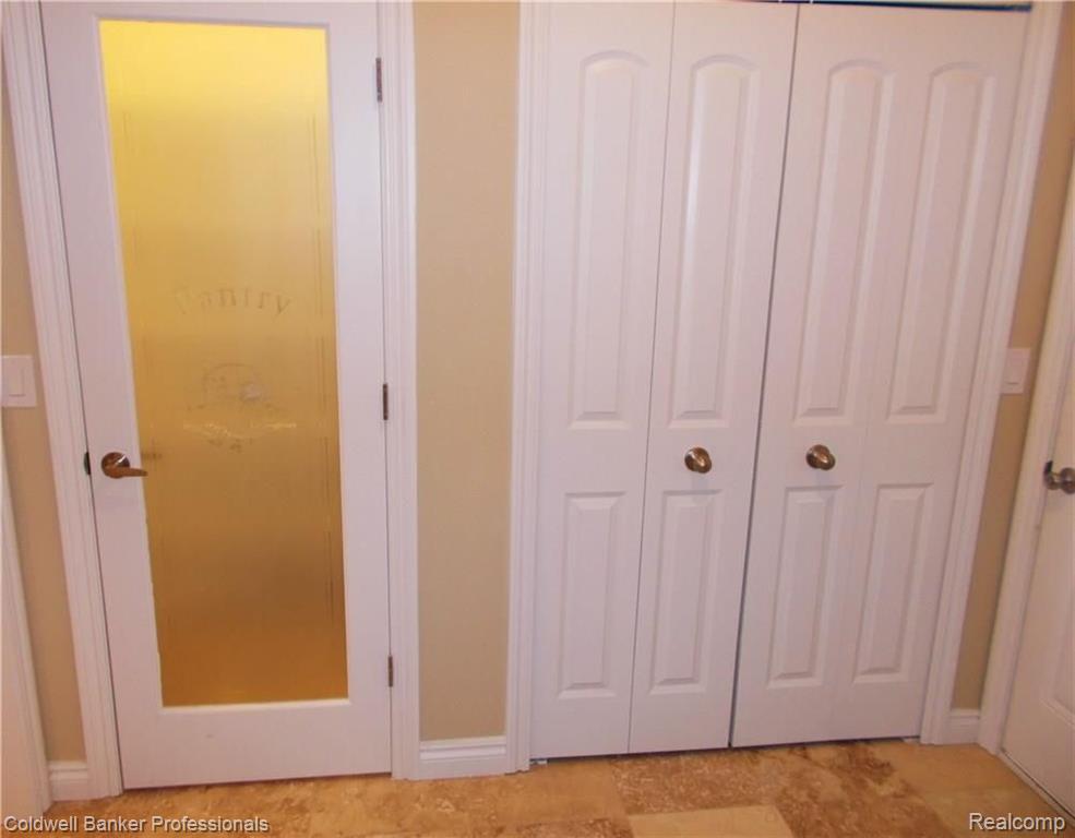2143 Cattail Circle Rochester Hills, MI 48309 - Photo 9 of 21