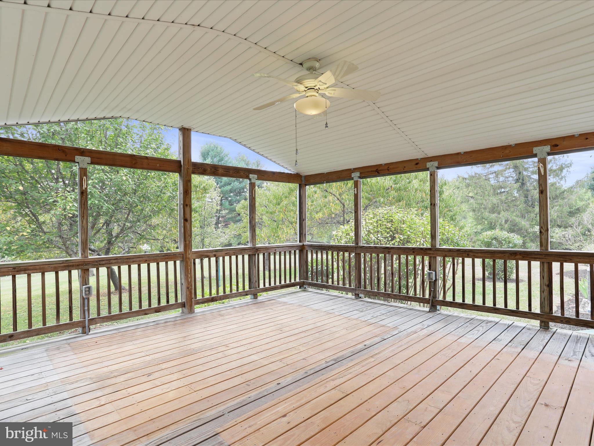 22119 Dickerson School Road Dickerson, MD 20842 - Photo 31 of 52