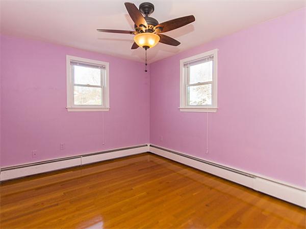 22 Charles Road, Unit 22 Winchester, MA 01890 - Photo 10 of 15 Gallery Image 10