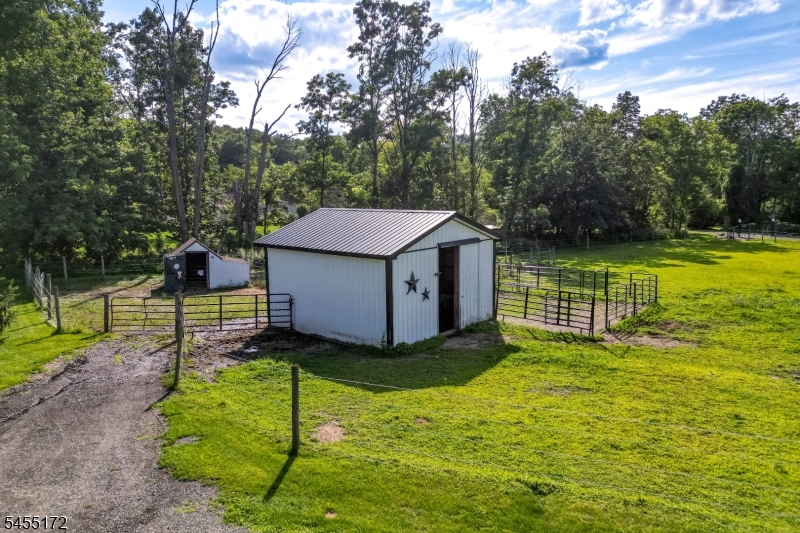 39 Hope Road Blairstown, NJ 07825 - Photo 33 of 50 Gallery Image 33