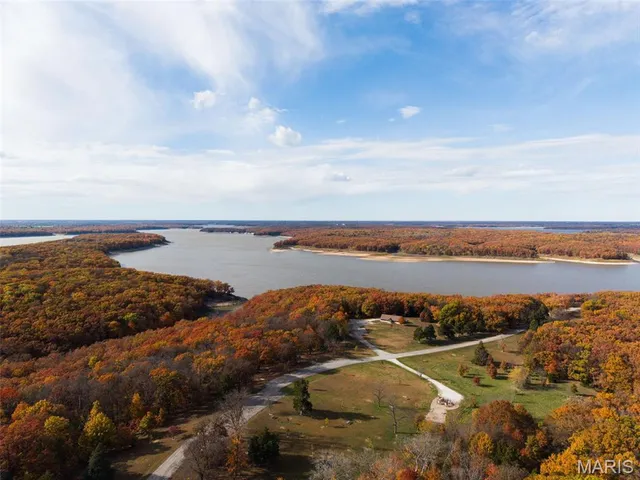 $631,954 | 32342 Monroe Road 344, Hunnewell, MO 63443