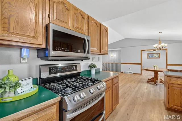 $631,954 | 32342 Monroe Road 344, Hunnewell, MO 63443