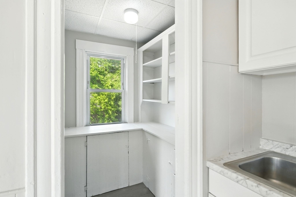 12-14 Kendall Street Springfield, MA 01104 - Photo 18 of 41
