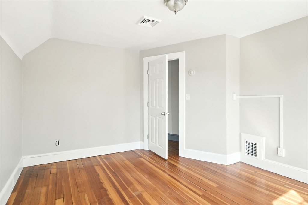 12-14 Kendall Street Springfield, MA 01104 - Photo 24 of 41