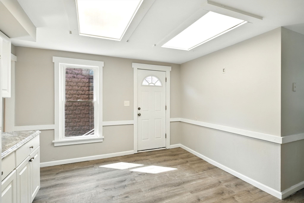 12-14 Kendall Street Springfield, MA 01104 - Photo 6 of 41