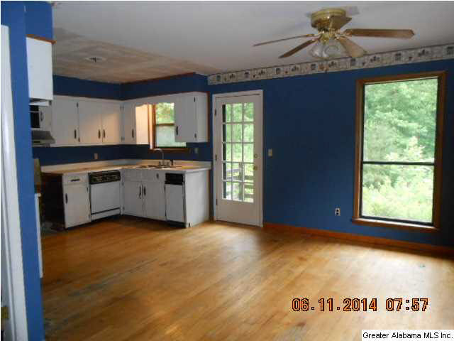 1205 Airport Circle Jasper, AL 35504 - Photo 4 of 16