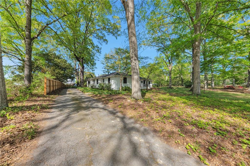 109 Peachtree Street Villa Rica, GA 30180 - Photo 2 of 29