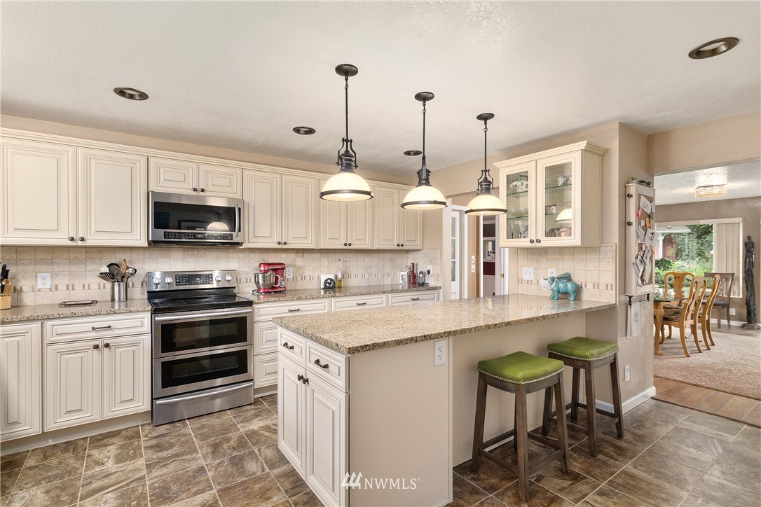 19 Cedar Gates Road Longview, WA 98632 - Photo 7 of 34 Gallery Image 7