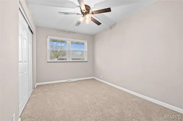 $240,000 | 100 Debbie Drive, Collinsville, IL 62234