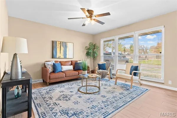 $240,000 | 100 Debbie Drive, Collinsville, IL 62234