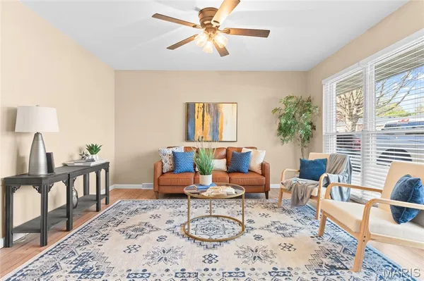 $240,000 | 100 Debbie Drive, Collinsville, IL 62234