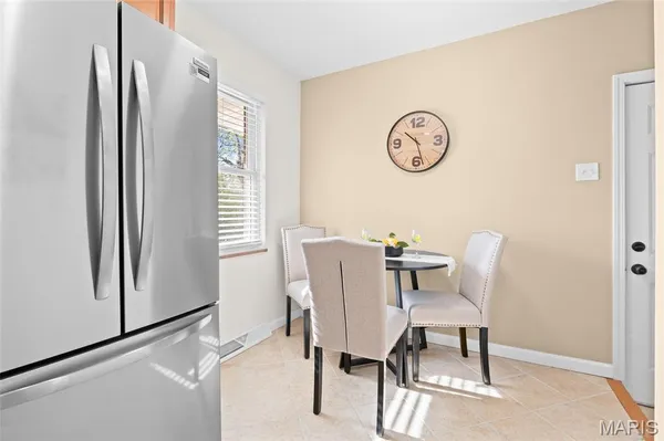 $240,000 | 100 Debbie Drive, Collinsville, IL 62234