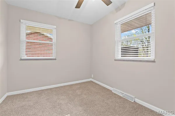 $240,000 | 100 Debbie Drive, Collinsville, IL 62234