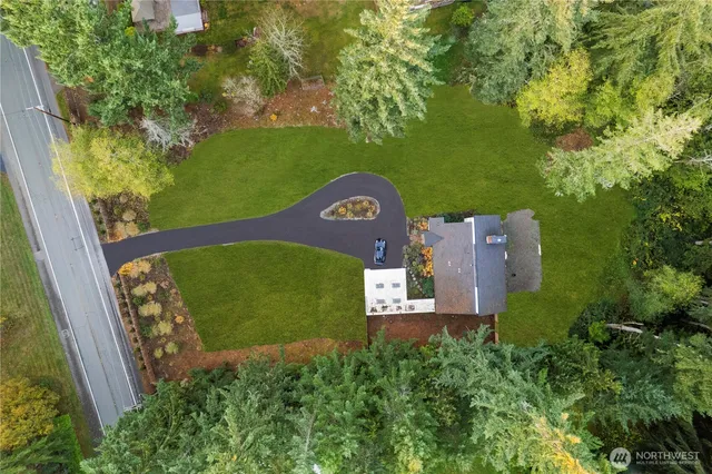 $1,950,000 | 7610 220th Avenue Northeast, Redmond, WA 98053