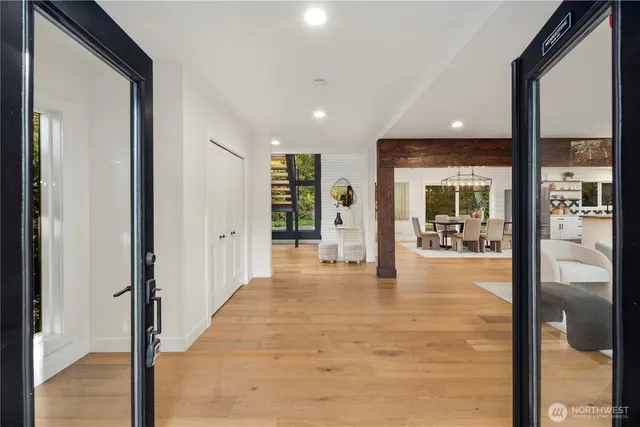 $1,950,000 | 7610 220th Avenue Northeast, Redmond, WA 98053