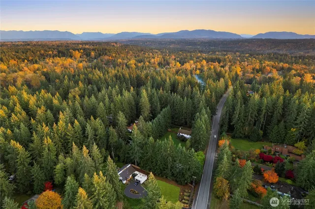 $1,950,000 | 7610 220th Avenue Northeast, Redmond, WA 98053